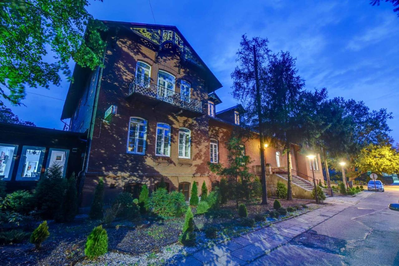 Savoy Bed & Breakfast Spala Exterior photo