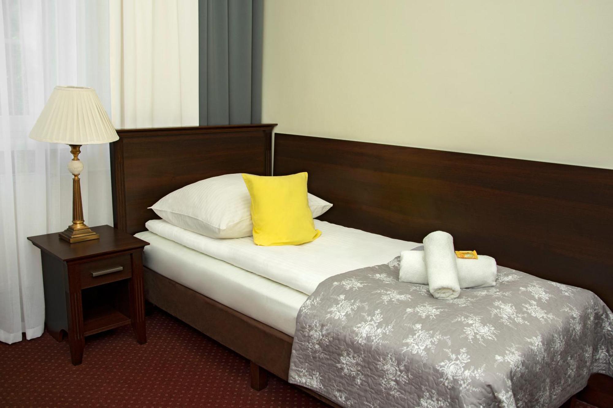 Savoy Bed & Breakfast Spala Exterior photo