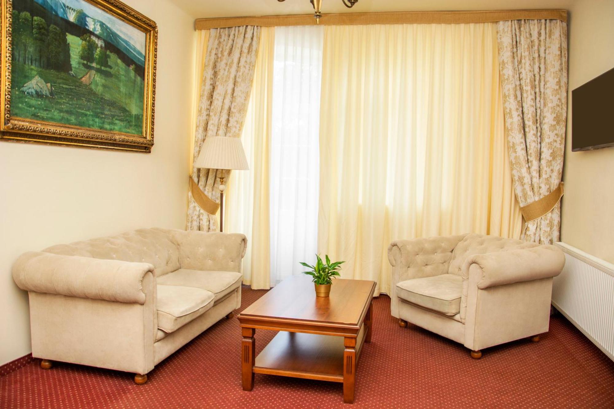 Savoy Bed & Breakfast Spala Exterior photo