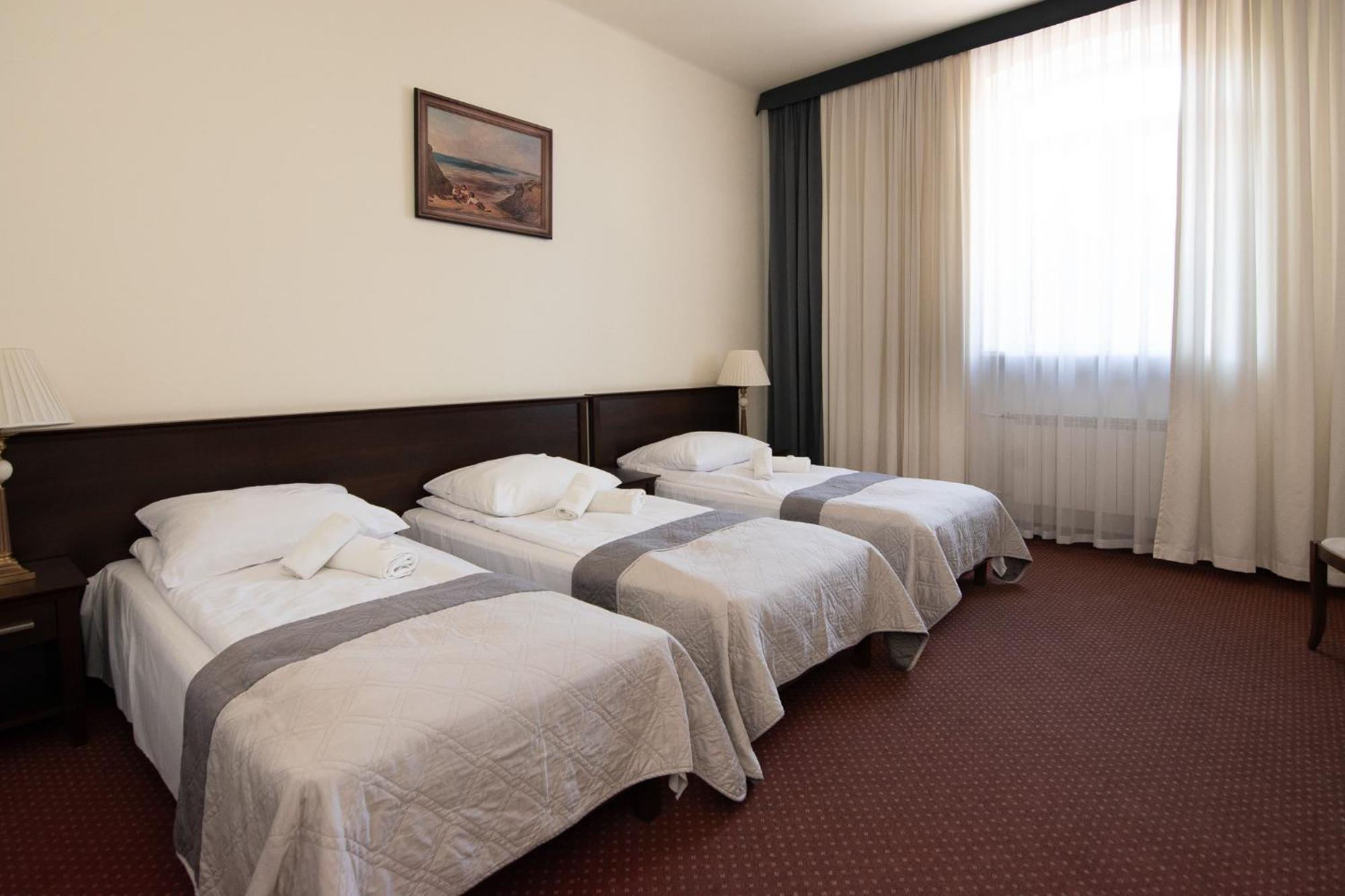 Savoy Bed & Breakfast Spala Exterior photo